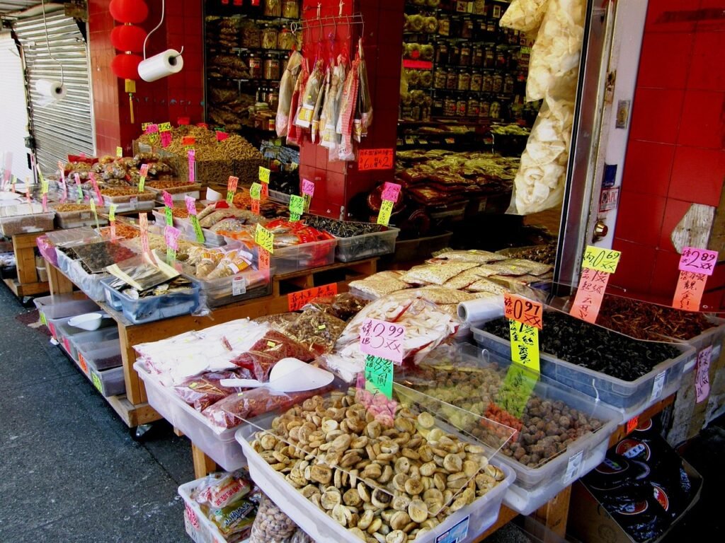 Best Street Markets in Singapore You Must Visit